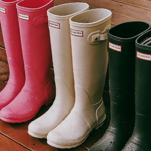 The Most Comfortable and Stylish Women’s Rain Boots For 2024