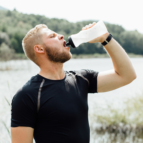 Best Electrolyte Drinks to Keep You Hydrated and Energized in Extreme Summer Heat